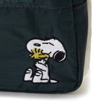 Load image into Gallery viewer, LeSportsac X Peanuts - Mini Phone Bag