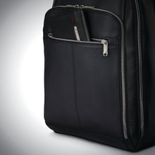 Load image into Gallery viewer, Classic Leather - Backpack (9009434394875)