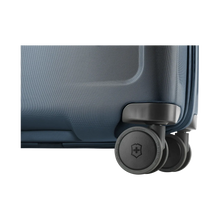 Load image into Gallery viewer, Connex - Hardside Frequent Flyer Plus Carry-On Spinner (22")