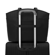 Load image into Gallery viewer, Silhouette 18 - Tote