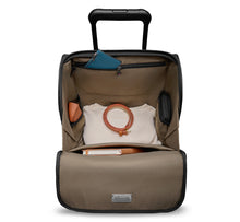 Load image into Gallery viewer, ZDX 2.0 - Softside Cabin Spinner Carry-On 16" (9049159663867)