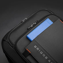 Load image into Gallery viewer, ZDX 2.0 - Softside Essential Carry-On Expandable Spinner 22" (9049141084411)