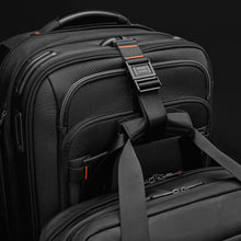Load image into Gallery viewer, ZDX 2.0 - Softside Essential Carry-On Expandable Spinner 22" (9049141084411)