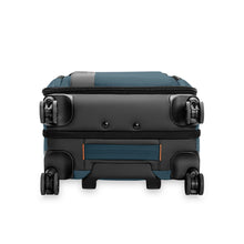 Load image into Gallery viewer, ZDX 2.0 - Softside Essential Carry-On Expandable Spinner 22" (9049141084411)