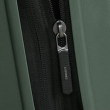 Load image into Gallery viewer, RestackD - Hardside Expandable Carry-On Spinner (21") (8849299341563)