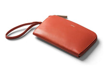 Load image into Gallery viewer, The Clutch (5892117823652)