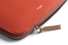 Load image into Gallery viewer, The Clutch (5892117823652)