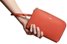 Load image into Gallery viewer, The Clutch (5892117823652)