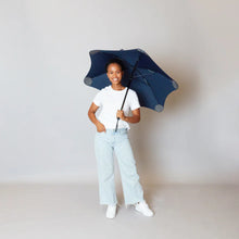 Load image into Gallery viewer, Coupe - Compact Full-Length Umbrella (7806263329019)