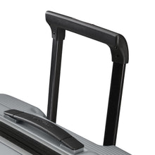 Load image into Gallery viewer, Nuon - Hardside Medium Expandable Spinner (27") (7619602186491)