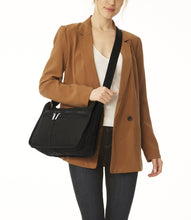 Load image into Gallery viewer, Classic - Deluxe Everyday bag (5872225026212)