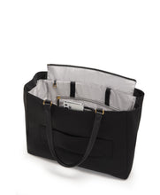 Load image into Gallery viewer, Voyageur - Valetta Large Tote (8043895193851)