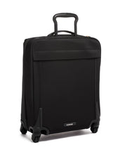 Load image into Gallery viewer, Voyageur - Softside Léger Continental Spinner Carry-On (22") (7649842495739)