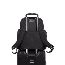 Load image into Gallery viewer, Arrivé - Larson Backpack (5774733312164)