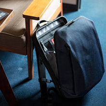 Load image into Gallery viewer, Tondo Dulles - Backpack Brief (5786924155044)