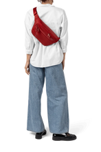 Load image into Gallery viewer, Inner City - Branco Sling Crossbody
