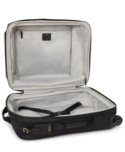 Voyageur - Softside Léger Continental Expandable Spinner Carry-On (22") (8737647591675)