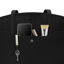 Load image into Gallery viewer, Silhouette 18 - Tote
