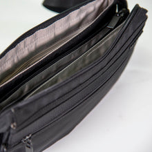 Load image into Gallery viewer, Waistbag - Asarum (5959237435556)

