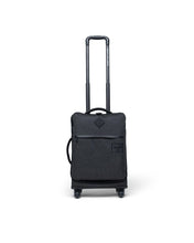Load image into Gallery viewer, Highland - Softside Spinner Carry-on Large (22&quot;) (5780988657828)
