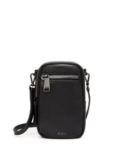 Load image into Gallery viewer, Voyageur - Katy Leather Crossbody (7530791502075)
