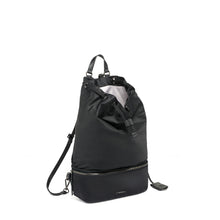 Load image into Gallery viewer, Voyageur - Cary Convertible Waistpack (6858171220132)
